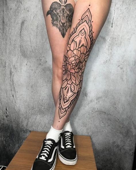 Large leg tattoo ideas abstract expressionism